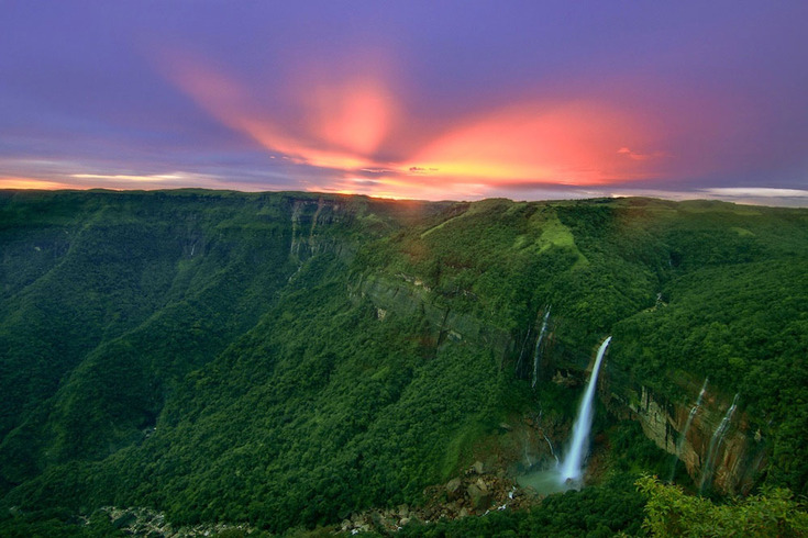 Nohkalikai-Falls-Cherrapunji